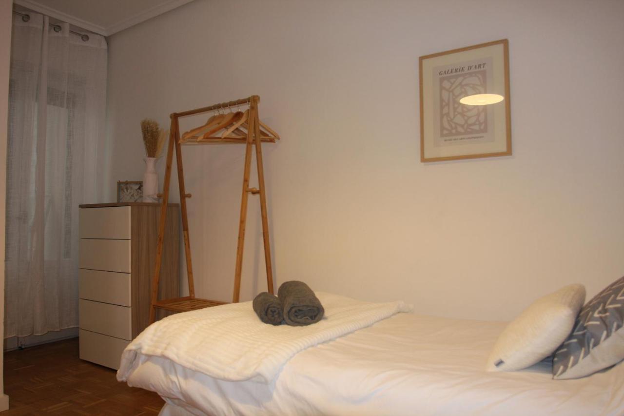 Apartamentos La Herradura Plaza Haro Exterior photo